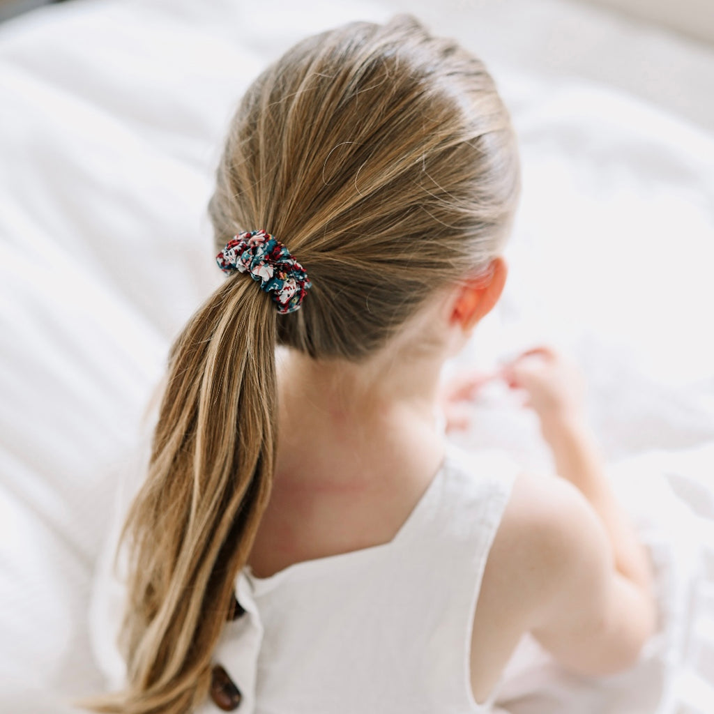 Judith Mini Scrunchies // Josie Joan's